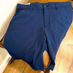 Greg Norman Performance Shorts Comfort Waistband 4-Way Stretch Fabric Easy Care!
